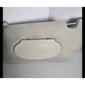 2007 Pt Cruiser Beige Drivers  Side Sun Visor With Mirror Oem